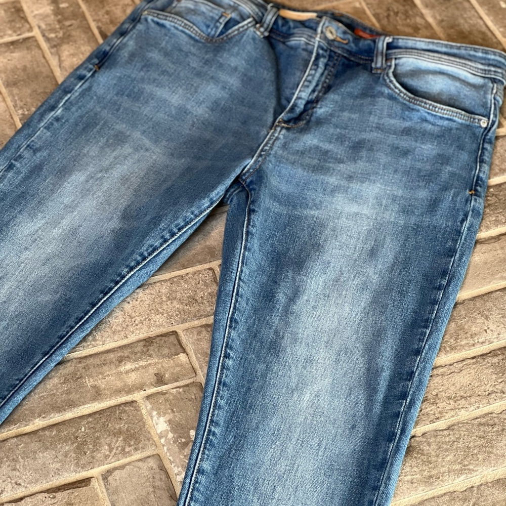 Pilcro The Slim Boyfriend Jeans